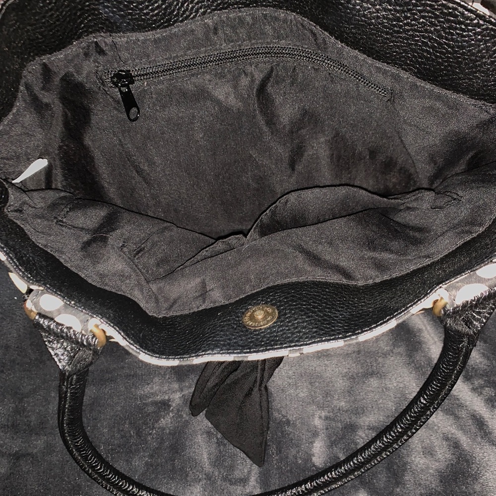 Purse - Picture 3 of 3